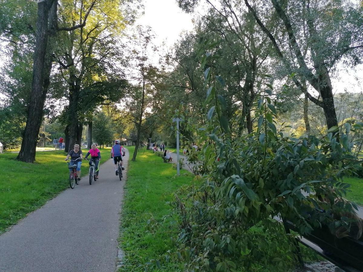 Privatunterkunft Nad Raba